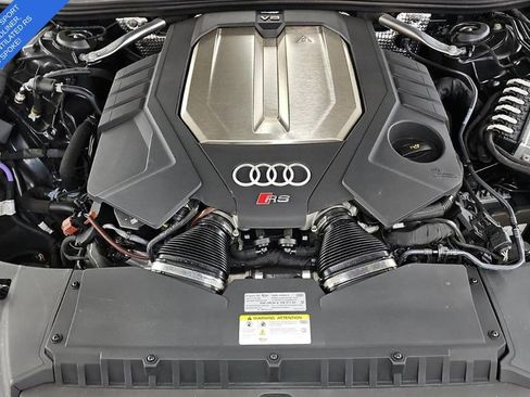 Used 2024 Audi RS 6 performance AWD/4WD image 8
