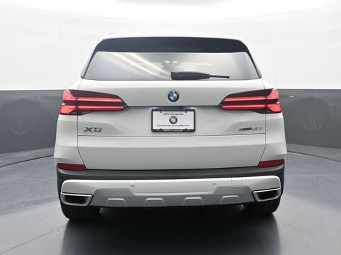 New 2026 BMW X5 xDrive40i image 6