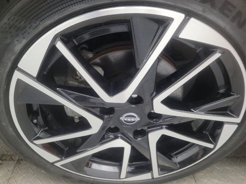 Used 2024 Nissan Sentra SR FWD image 31
