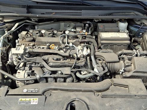 Certified 2024 Toyota Corolla LE FWD image 28