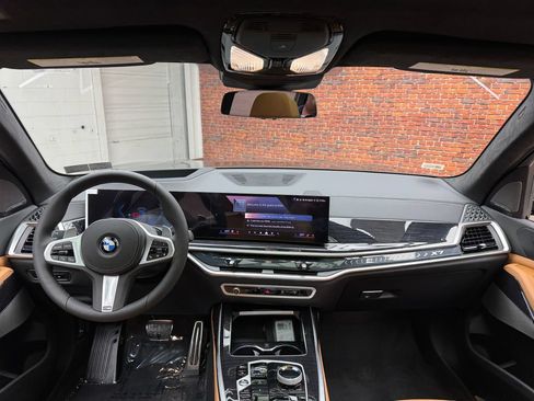 New 2027 BMW X7 xDrive40i AWD/4WD image 12