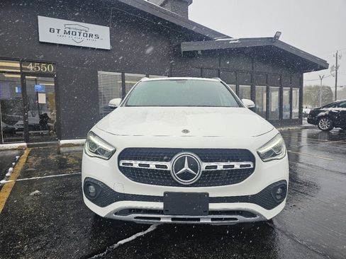 Used 2021 Mercedes-Benz GLA 250 GLA 250 4MATIC SUV w/ Premium Package image 2