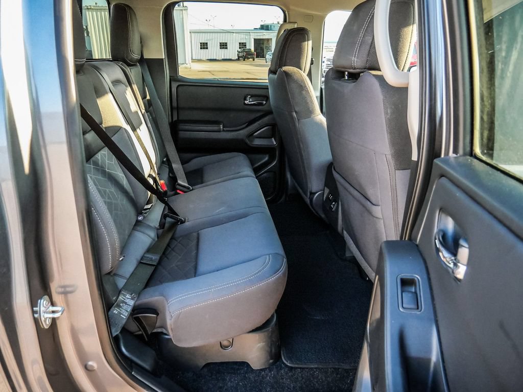 Used 2025 Nissan Frontier SV w/ SV Convenience Package AWD/4WD image 18