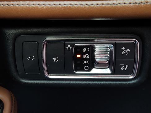 Used 2020 Lincoln Aviator Reserve w/ Equipment Group 201A RWD image 24