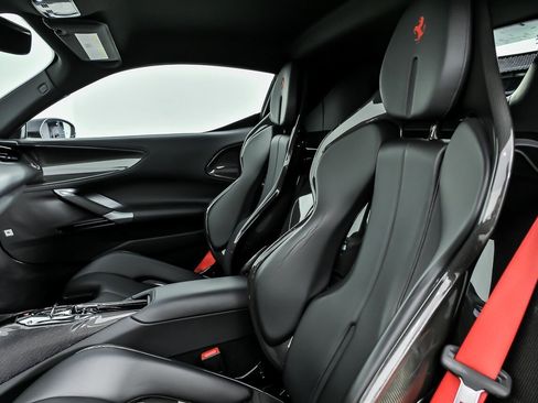 Used 2022 Ferrari SF90 Stradale AWD/4WD image 30