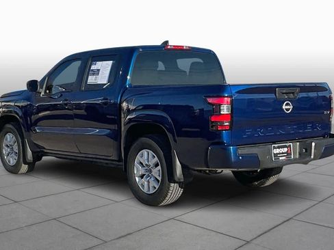 Used 2022 Nissan Frontier SV w/ Technology Package image 12