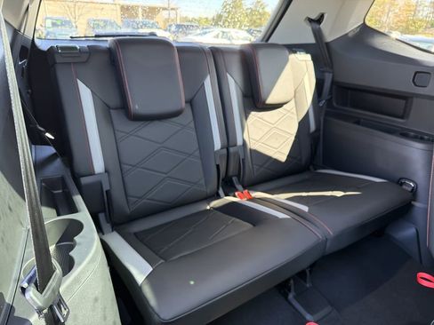 New 2026 Volkswagen Atlas Peak Edition AWD/4WD image 17