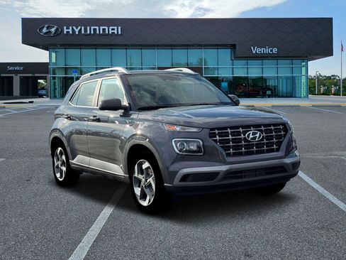 New 2026 Hyundai Venue SEL FWD image 30