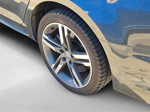 Used 2017 Audi A4 2.0T Premium Plus w/ Premium Plus Package image 11