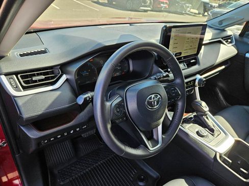 Used 2024 Toyota RAV4 Limited w/ Advanced Technology Package AWD/4WD image 18