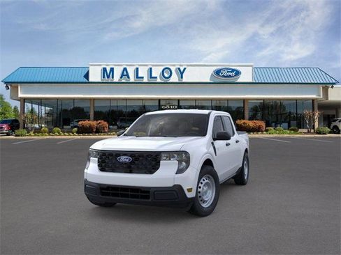 New 2025 Ford Maverick XL image 2