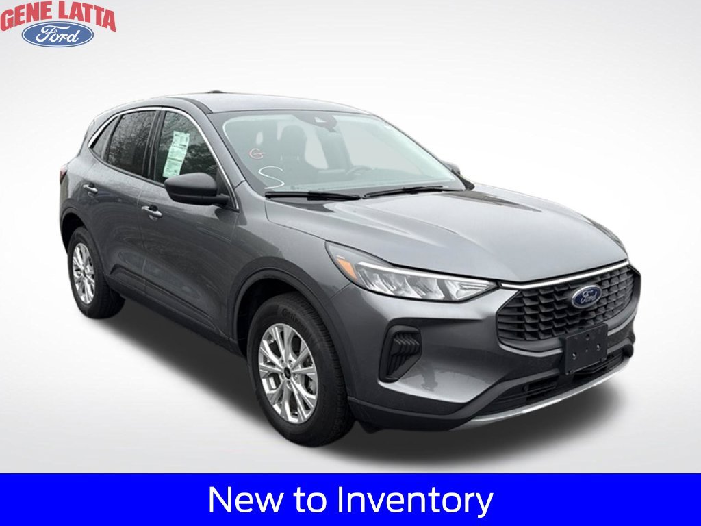 Used 2023 Ford Escape Active AWD/4WD image 1