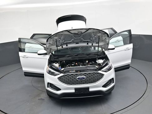 Used 2023 Ford Edge SEL image 47