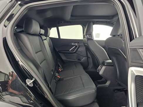 Used 2025 BMW X2 xDrive28i image 12