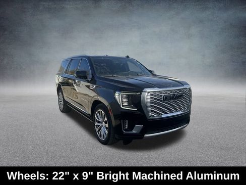 Used 2022 GMC Yukon Denali w/ Denali Premium Package image 47