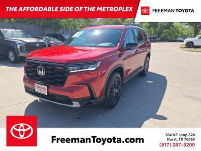 Used 2025 Honda Pilot TrailSport