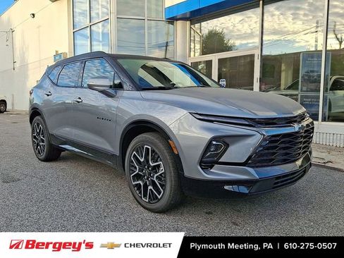 New 2025 Chevrolet Blazer RS w/ Driver Confidence II Package image 2