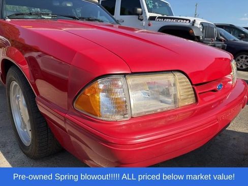 Used 1993 Ford Mustang LX RWD image 17