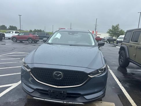 Used 2021 MAZDA CX-5 Carbon Edition FWD image 2