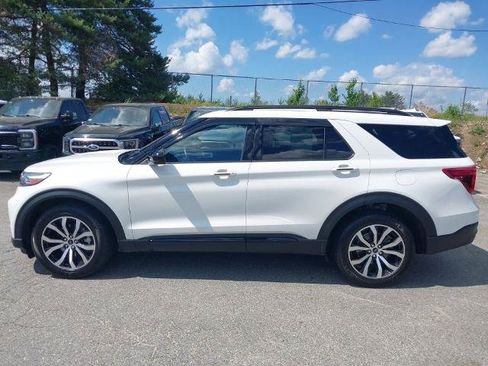 Certified 2023 Ford Explorer ST AWD/4WD image 5