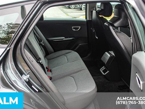 Used 2025 Kia K4 FWD image 19