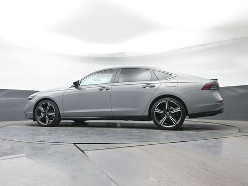 Used 2024 Honda Accord Sport image 26