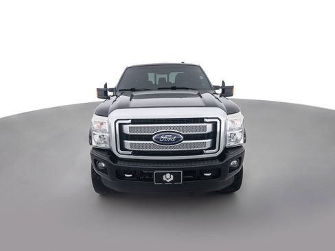 Used 2015 Ford F250 Platinum w/ FX4 Off-Road Package AWD/4WD image 2