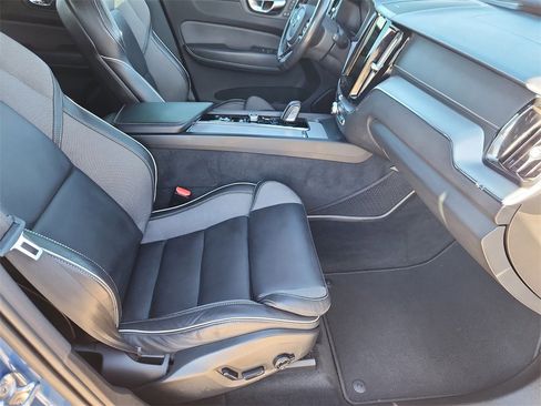 Used 2021 Volvo XC60 T8 R-Design w/ Protection Package Premier image 13