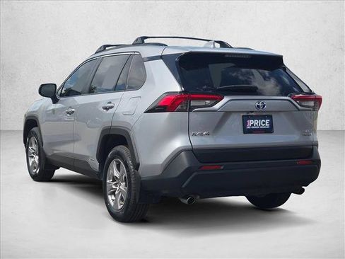 Used 2023 Toyota RAV4 LE AWD/4WD image 8