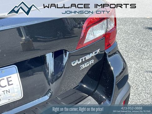 Used 2019 Subaru Outback 3.6R Limited w/ Popular Package #2 AWD/4WD image 11