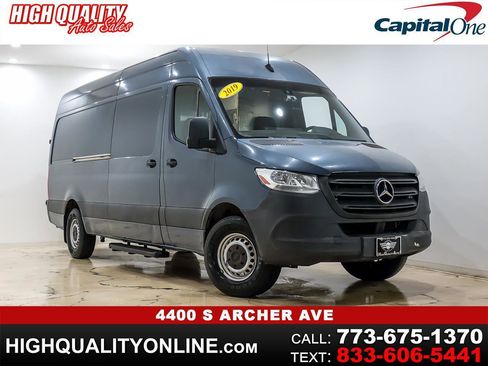 Used 2019 Mercedes-Benz Sprinter 170 image 1
