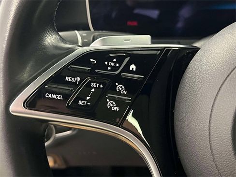 Certified 2022 Mercedes-Benz E 350 4MATIC Sedan image 22