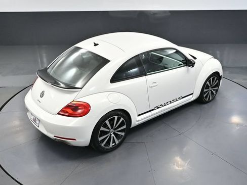 Used 2012 Volkswagen Beetle 2.0T FWD image 41