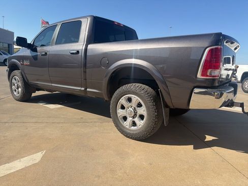 Used 2016 RAM 2500 Laramie w/ Convenience Group image 4