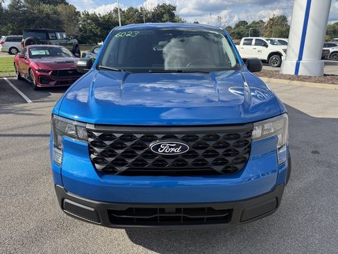 New 2025 Ford Maverick XL image 3