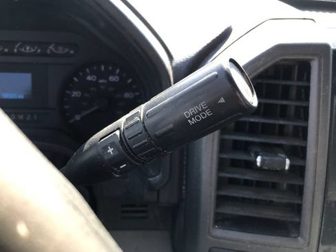 Used 2020 Ford F250 XL RWD image 7