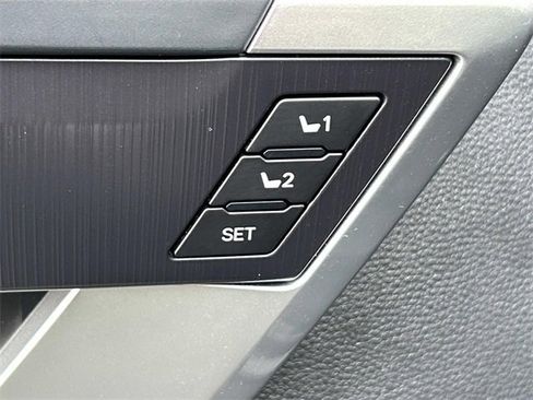 Used 2023 Toyota Tundra Platinum image 24