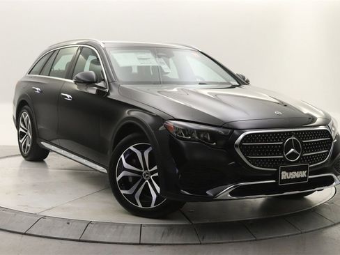 New 2025 Mercedes-Benz E 450 4MATIC All-Terrain Wagon image 1
