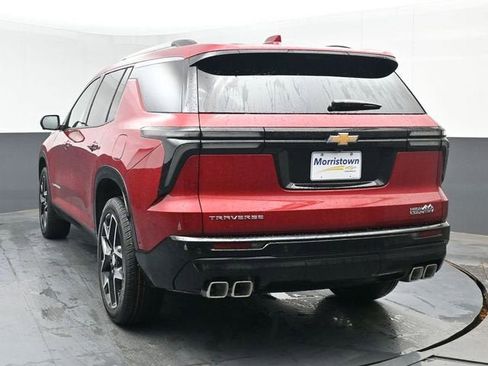 New 2026 Chevrolet Traverse High Country w/ LPO, Floor Liner Package FWD image 12