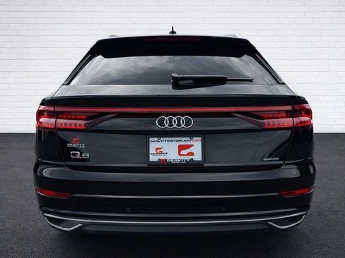 Used 2021 Audi Q8 Premium Plus w/ Premium Plus Package image 5