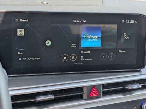 Used 2025 Kia Sorento S w/ Panoramic Sunroof Package FWD image 23