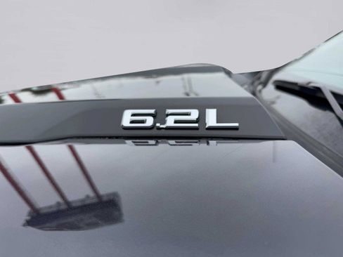 Used 2024 Chevrolet Silverado 1500 ZR2 w/ Technology Package image 15