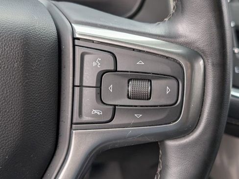 Used 2024 Chevrolet Suburban Premier image 33