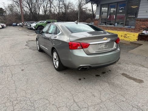 Used 2019 Chevrolet Impala Premier image 3