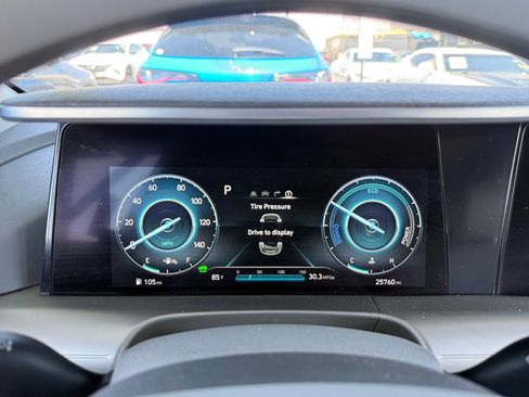 Used 2022 Hyundai Nexo Blue FWD image 17