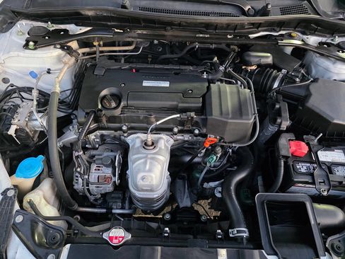 Used 2016 Honda Accord EX image 56