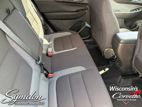 Used 2025 Chevrolet TrailBlazer LT w/ Convenience Package AWD/4WD image 19