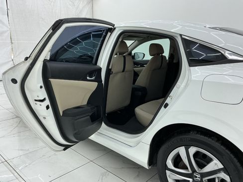 Used 2018 Honda Civic LX image 22