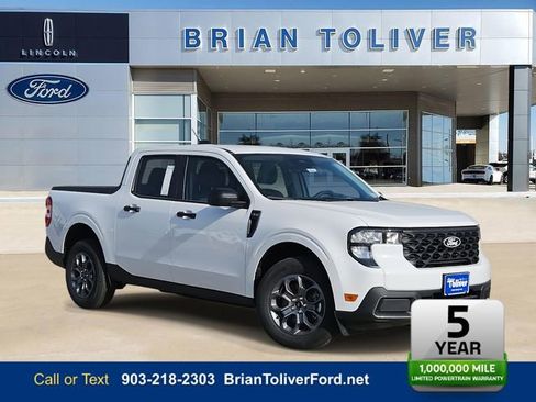 New 2025 Ford Maverick XLT image 1