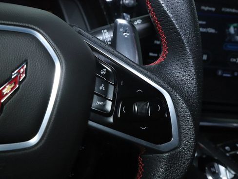 Used 2021 Chevrolet Corvette Stingray Preferred Cpe w/ Z51 Performance Package RWD image 21